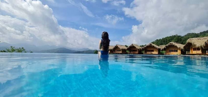Piscina-a-sfioro-hoang-su-phi-lodge