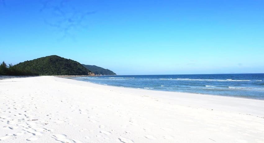 spiaggia-baia-Bai-Tu-Long